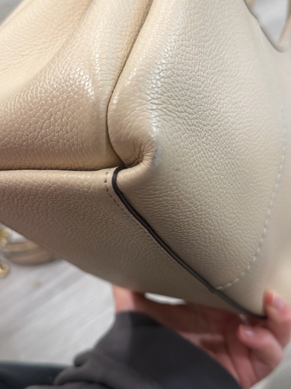 Coach Lana Shoulder Bag 23 in Brass Ivory w/ detachable strap USED READ - Picture 6 of 9